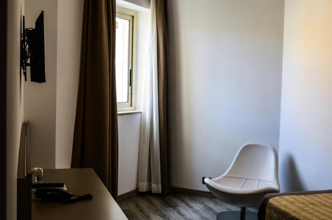 Mediterranea Hotel & Convention Center ساليرنو المظهر الخارجي الصورة