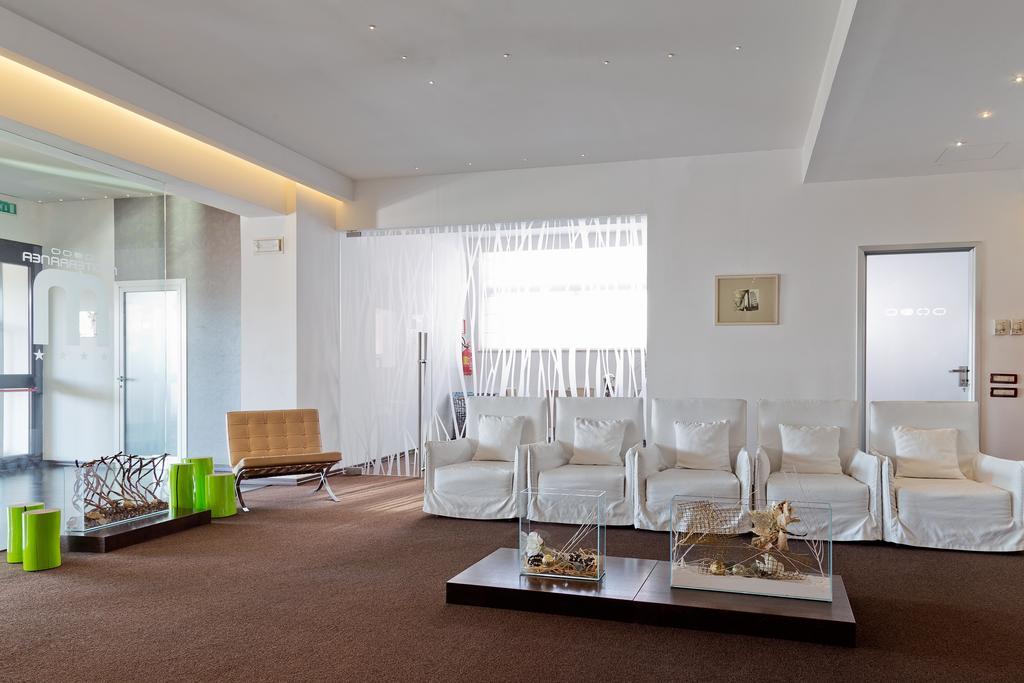 Mediterranea Hotel & Convention Center ساليرنو المظهر الخارجي الصورة